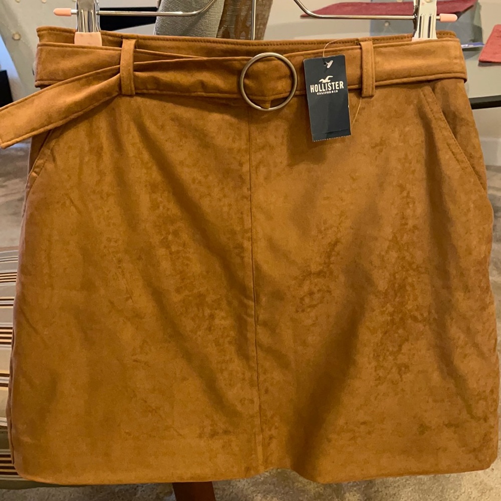 Women’s HOLLISTER faux suede skirt sz. M